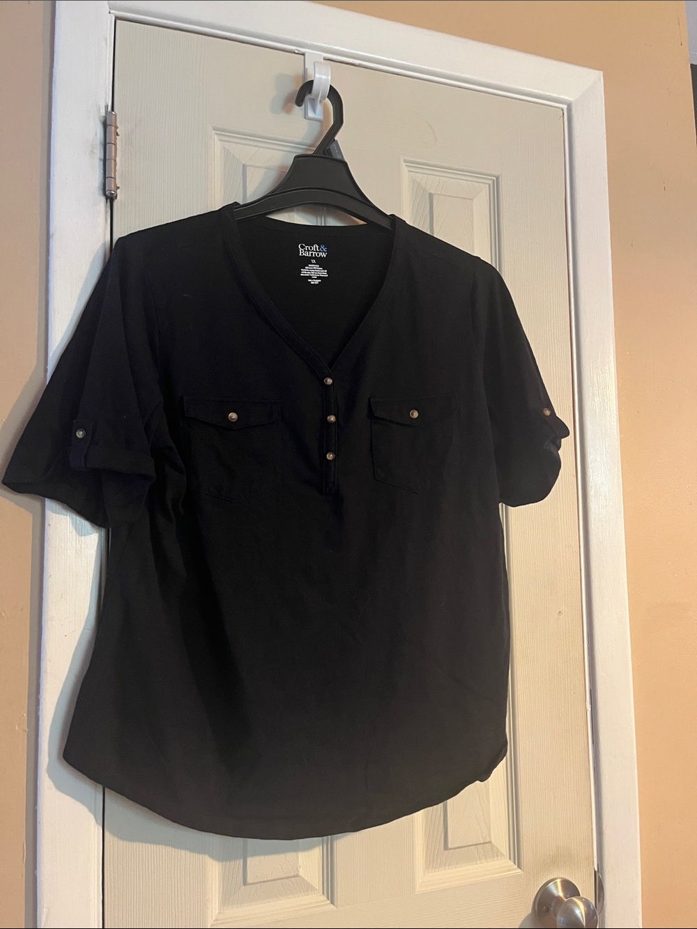 croft & barrow Black Short-Sleeve Henley Button-Front Casual Shirt